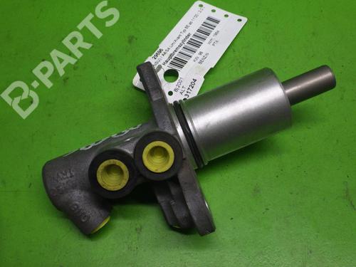 Used Brake master cylinder AUDI A4 B6 (8E2) 2.0 (130 hp) 6386052