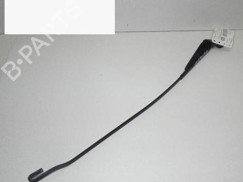 Used Rear windshield wiper arm OPEL CORSA B (S93) 1.2 i (F08, F68, M68) (45 hp) 14706410