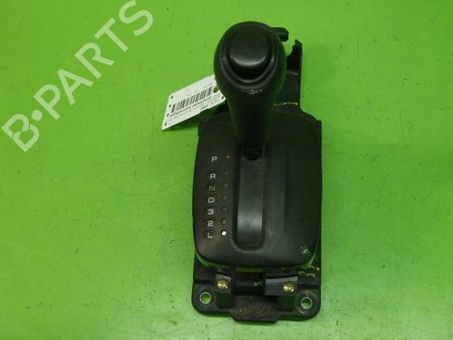 Pommeau de levier de vitesses MITSUBISHI COLT V (CJ_, CP_) 1300 GL,GLX (CJ1A) (75 hp) 28284717