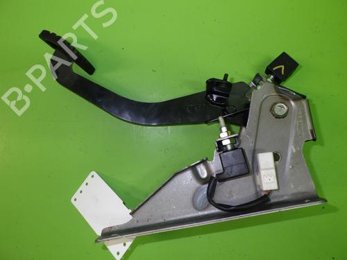 Clutch pedal KIA RIO III (UB) 1.4 CVVT | BP15634678I13