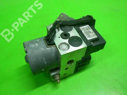 ABS Bremseaggregat TOYOTA YARIS (_P1_) 1.0 (SCP10_, SCP10R) (68 hp) 6370023