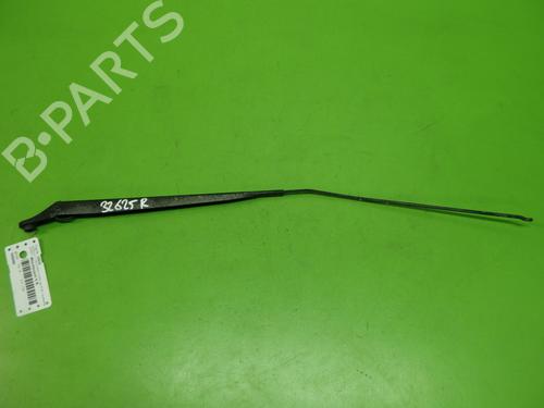 Used Front windshield wiper arm Front windshield wiper arm 37092704 37092704