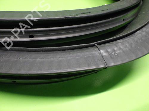 Rubber door seal VW PASSAT B6 Variant (3C5) 2.0 TDI | BP23084405C142 