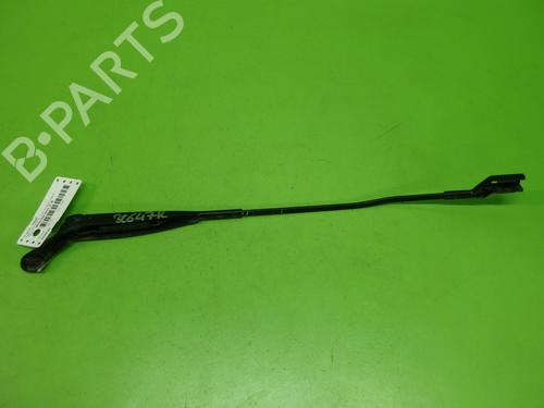 Used Front windshield wiper arm Front windshield wiper arm 37092592 37092592