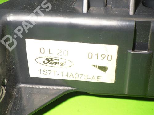 Fuse box FORD MONDEO III (B5Y) 1.8 16V | BP6387768E1 