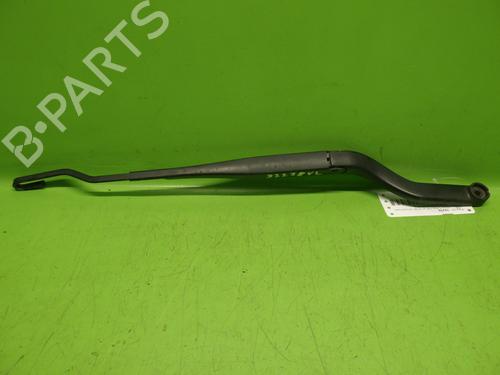 Used Front windshield wiper arm OPEL VECTRA C (Z02) 2.2 DTI 16V (F69) (125 hp) 30331998