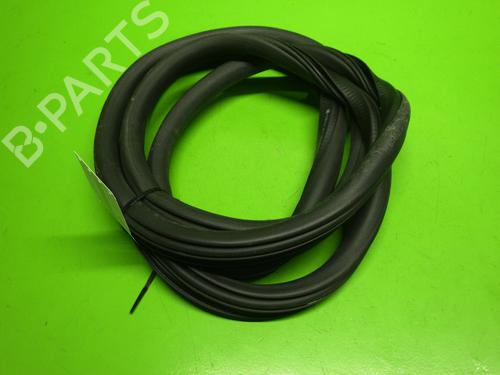 Used Rubber door seal SKODA OCTAVIA II Combi (1Z5) 1.8 TSI (160 hp) 14735290