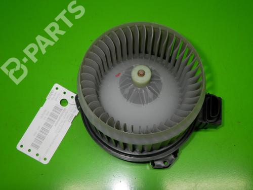 Used Heater blower motor TOYOTA YARIS (_P9_) 1.0 VVT-i (KSP90_, KSP90R) (69 hp) 6353911