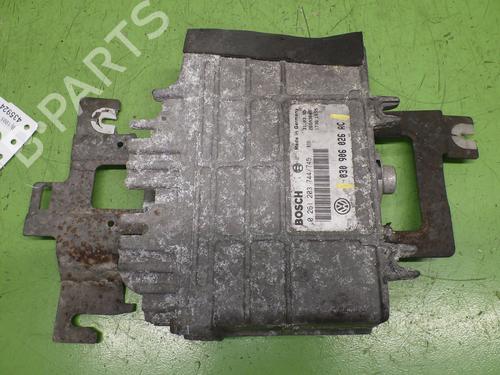 Centralina VW POLO III (6N1) 45 1.0 (45 hp) 29757904