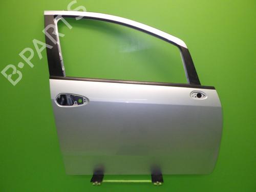 Used Right front door FIAT GRANDE PUNTO (199_) 1.4 (199AXB11, 199AXB1A, 199BXB1A, 199AXL1A) (77 hp) 22535905