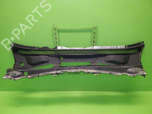 Used Grille OPEL INSIGNIA B Sports Tourer (Z18) 1.5 (35) (140 hp) 28082733