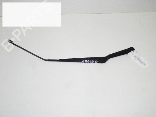 Used Front windshield wiper arm SUBARU IMPREZA Estate (GF) 1.6 i AWD (GF4) (90 hp) 14706760