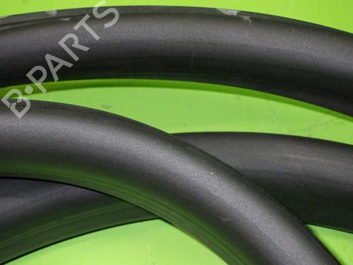 Rubber door seal FORD PUMA (J2K, CF7) 1.0 EcoBoost | BP16897153C142 