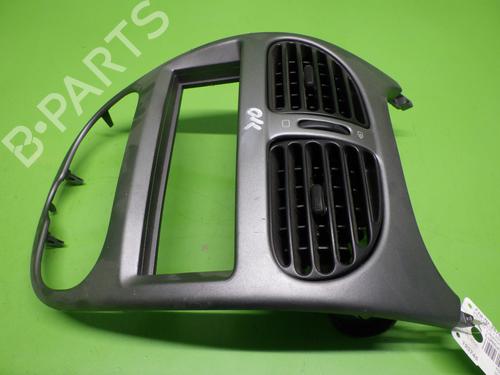 Used Air vent PEUGEOT 206 Hatchback (2A/C) 1.4 i (75 hp) 14709371
