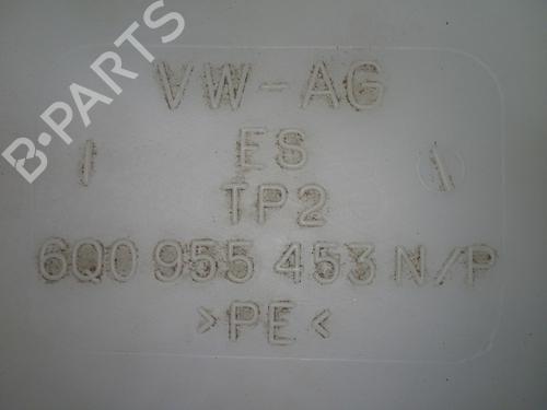 Windscreen washer tank VW POLO (9N_, 9A_) 1.2 12V | BP17760938C113 
