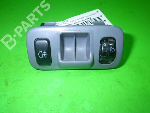 Used Switch TOYOTA YARIS (_P1_) 1.0 (SCP10_, SCP10R) (68 hp) 6363454