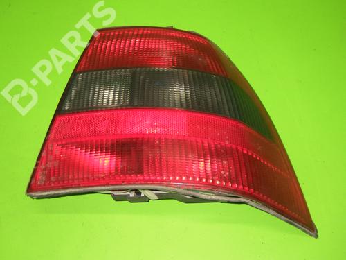 Used Right taillight OPEL VECTRA B (J96) 1.8 i 16V (F19) (115 hp) 6821821
