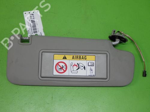 Used Right sun visor Right sun visor 37092726 37092726