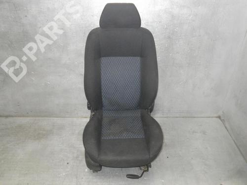 Used Right front seat FORD MONDEO III Turnier (BWY) 2.0 16V TDDi / TDCi (115 hp) 6363996