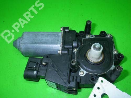 Used Right front window motor AUDI A4 B5 Avant (8D5) 1.8 (125 hp) 6606684
