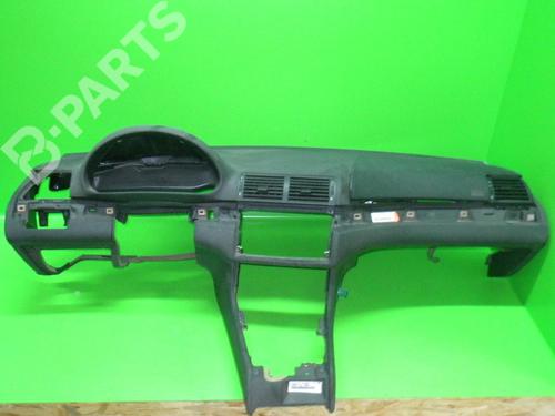 Used Dashboard BMW 3 (E46) 318 i (118 hp) 6403061