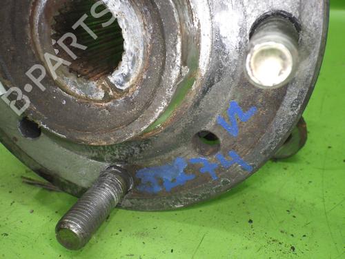 Left front steering knuckle MITSUBISHI CARISMA (DA_) 1.8 GDI (DA2A) | BP29602220M25 