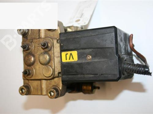 Used ABS pump OPEL OMEGA A (V87) 2.4 i (F19, M19, N19) (125 hp) 6400903