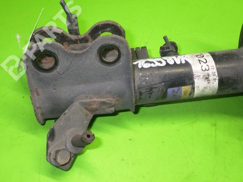 Right front shock absorber TOYOTA COROLLA Liftback (_E11_) 1.4 (ZZE111_, ZZE111R) | BP6648609M17 