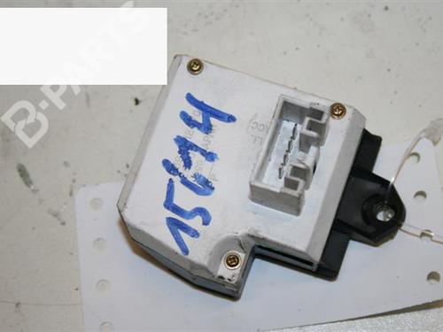 Used Display monitor TOYOTA COROLLA Compact (_E10_) 1.3 XLI (EE101_, EE101R) (75 hp) 6407314