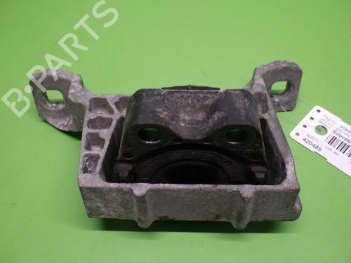 Used Support VOLVO V50 (545) D2 (114 hp) 24029364