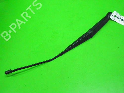 Used Front windshield wiper arm FIAT PUNTO (188_) 1.2 60 (188.030, .050, .130, .150, .230, .250) (60 hp) 14712652