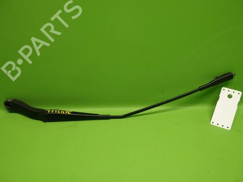 Used Front windshield wiper arm MERCEDES-BENZ A-CLASS (W169) A 170 (169.032, 169.332) (116 hp) 32253552
