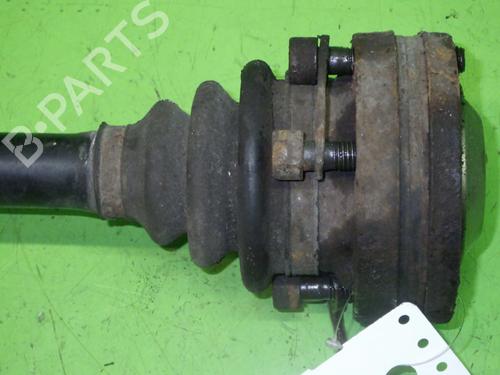 Aandrijfas links achter BMW 5 Touring (E34) 518 i | BP30582328M40