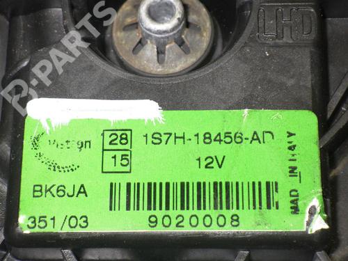 Heater blower motor FORD FOCUS I Turnier (DNW) 1.8 TDCi | BP6386924M62