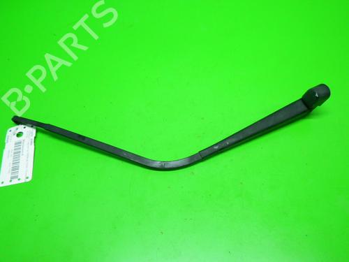 Used Rear windshield wiper arm RENAULT LAGUNA I (B56_, 556_) 1.8 (B56S/T/0) (90 hp) 14711352