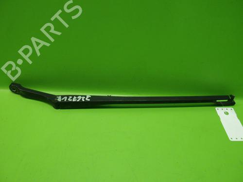 Used Front windshield wiper arm Front windshield wiper arm 38077565 38077565
