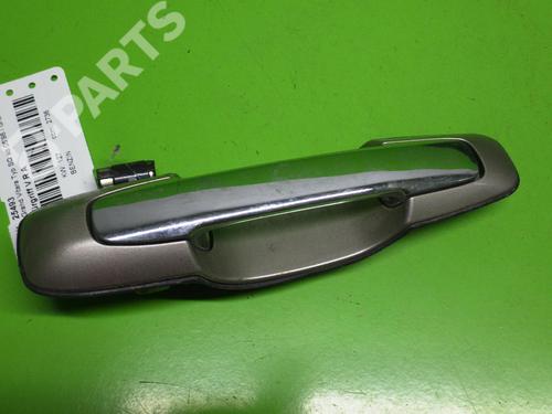 Used Front right exterior door handle SUZUKI GRAND VITARA I (FT, HT) 2.7 4x4 (JA627, SQ627W2) (173 hp) 6376842
