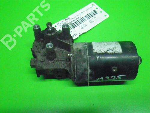 Used Front wiper motor VW GOLF IV (1J1) 1.4 16V (75 hp) 6644309