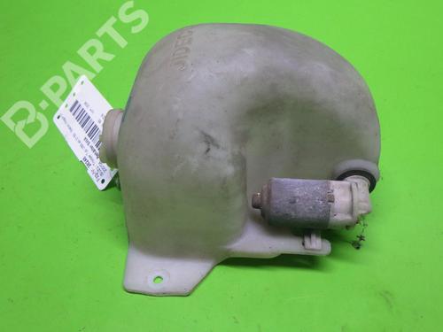 Used Windscreen washer tank Windscreen washer tank ISUZU TROOPER I Open Off-Road Vehicle (UBS) 2.6 i (UBS17) (116 hp) 6394901 6394901