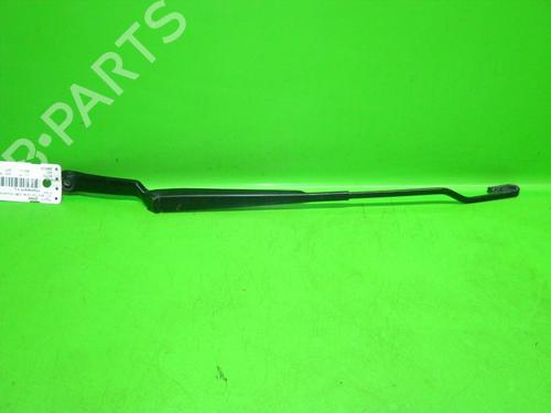 Used Front windshield wiper arm VW BORA I (1J2) 1.6 16V (105 hp) 14716117