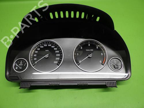 Used Instrument cluster BMW 5 Touring (F11) 520 d (184 hp) 25344709