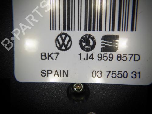 Left front window switch VW BORA I (1J2) 2.0 | BP37455818I27 - Image 3