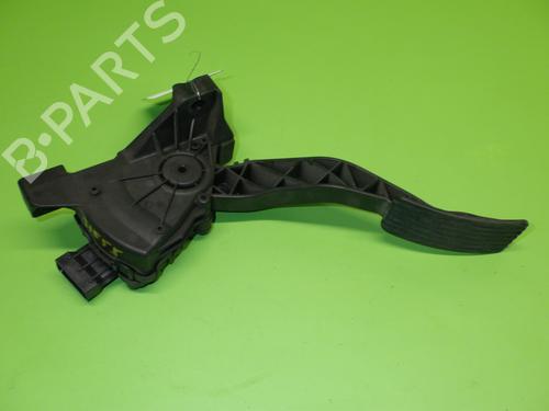 Used Pedal MITSUBISHI COLT VI (Z3_A, Z2_A) 1.3 (Z21A) (95 hp) 16869678