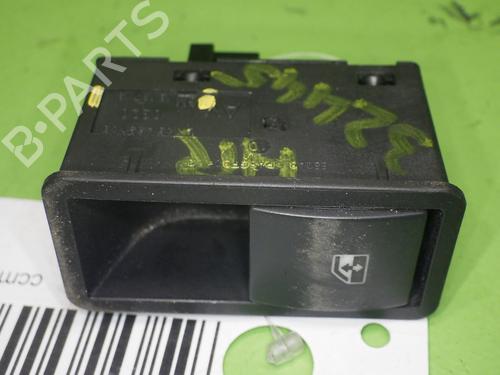 Used Right rear window switch Right rear window switch OPEL ZAFIRA / ZAFIRA FAMILY B (A05) 1.8 (M75) (140 hp) 33221266 33221266