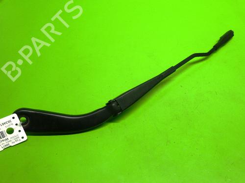 Used Front windshield wiper arm BMW 1 (F20) 116 i (109 hp) 14736182