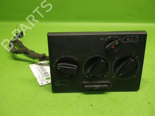 Comando clima VW TRANSPORTER T4 Bus (70B, 70C, 7DB, 7DK, 70J, 70K, 7DC, 7DJ) 1.9 TD (68 hp) 28371881