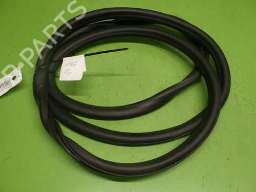 Used Rubber door seal OPEL INSIGNIA B Grand Sport (Z18) 1.5 (68) (140 hp) 28006652