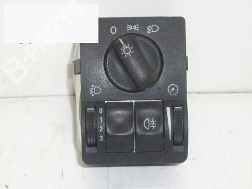 Used Headlight switch OPEL ASTRA G Estate (T98) 1.6 (F35) (75 hp) 6339406
