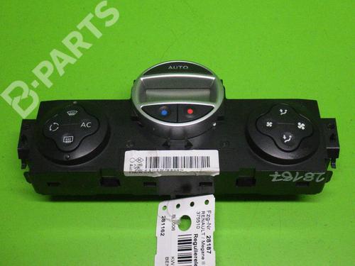 Used Climate control RENAULT MEGANE II Estate (KM0/1_) 2.0 (135 hp) 6376450