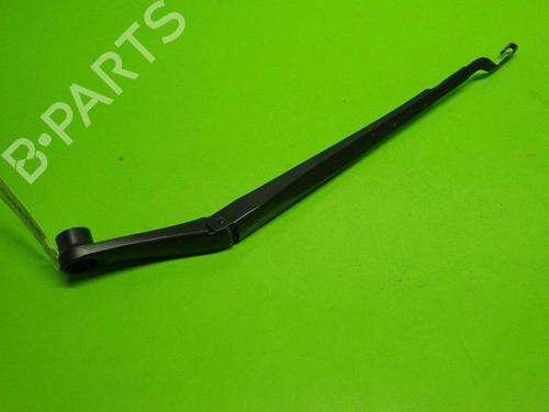 Used Front windshield wiper arm HYUNDAI i30 (GD) 1.4 CRDi (90 hp) 14724187